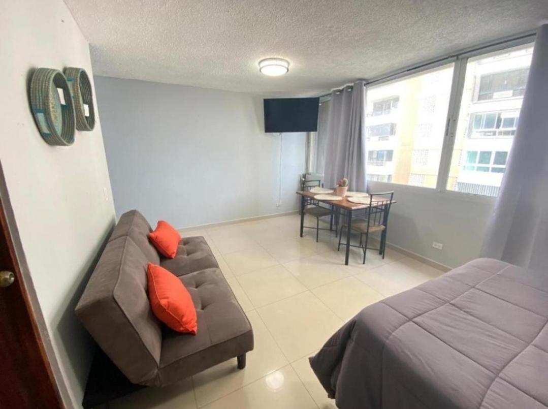 Isla Verde Tower ซานฮวน ภายนอก รูปภาพ